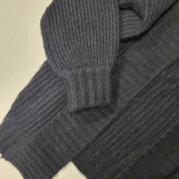 Naadam 'Luxe' Navy Merino Cashmere Balloon Sleeve Cardigan Size XXS - Picture 4 of 7